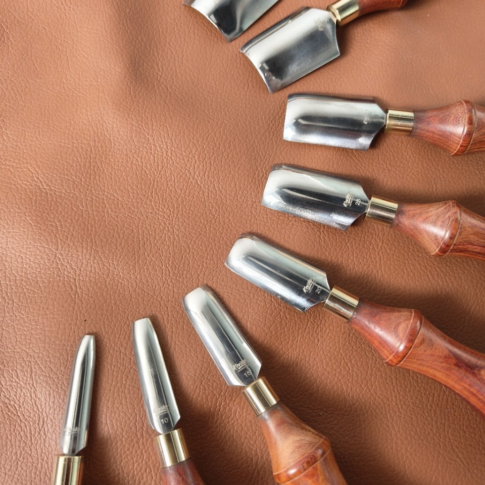 手作り革細工用ツール、手押し式丸めナイフ、浅型丸型革裁断カッ - Round Knife Leatherwork のレビューと価格