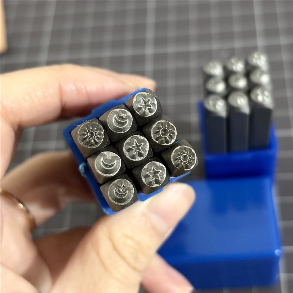金属製の印刷パンチ,彫刻パンチ,月,星,太陽,ロゴ,サンシャ - Leatherwork Punching Tool のレビューと価格